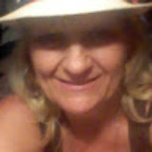 Meet your Posher, Annette